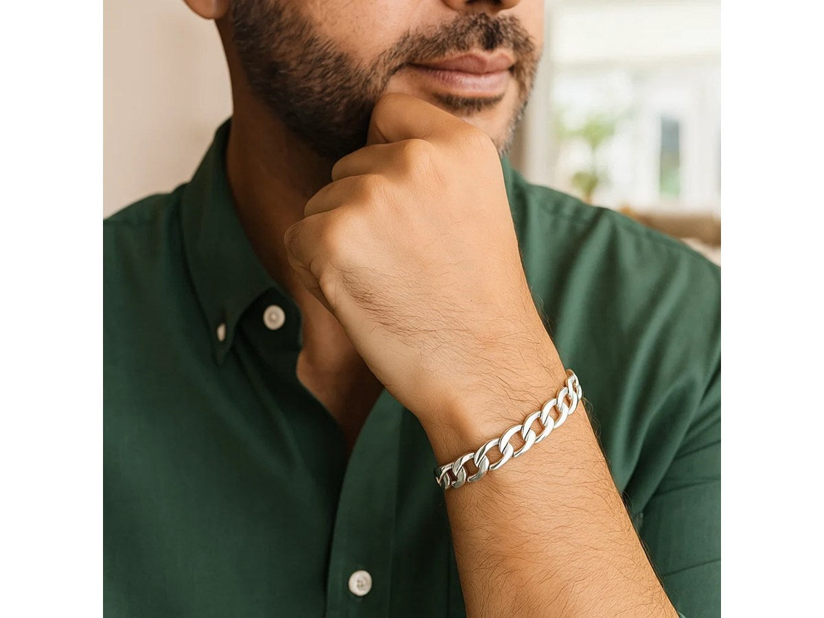 Classic Curb Chain Bracelet 8.4mm in Rhodium Sterling Silver