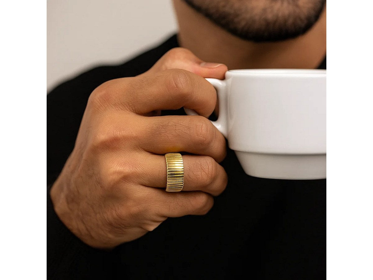 Bold Tubogas Coil Statement Ring