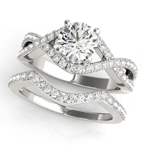 Multirow Round Cut Engagement Ring
