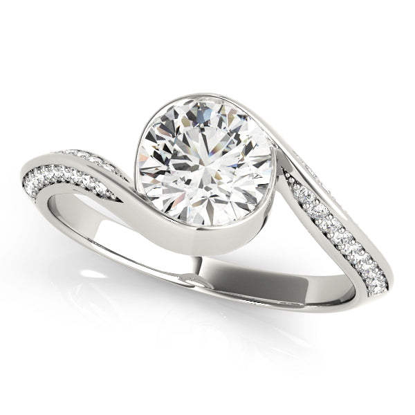 Classic Round Engagement Ring