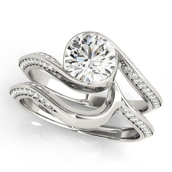 Classic Round Engagement Ring