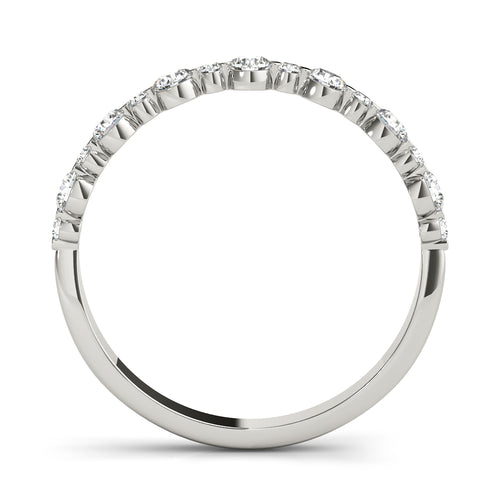 Alternating Shared Prong Diamond Wedding Band
