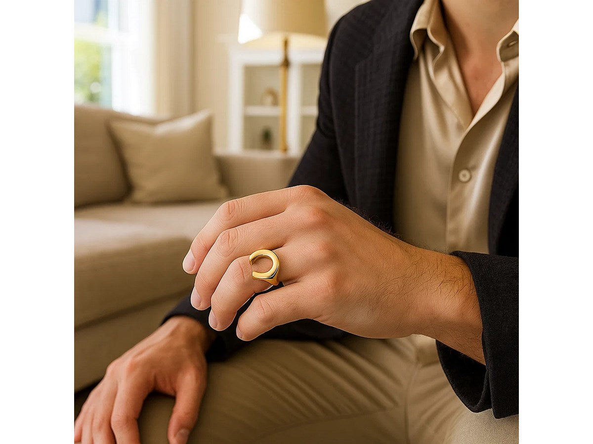 Lucky Horseshoe Statement Ring