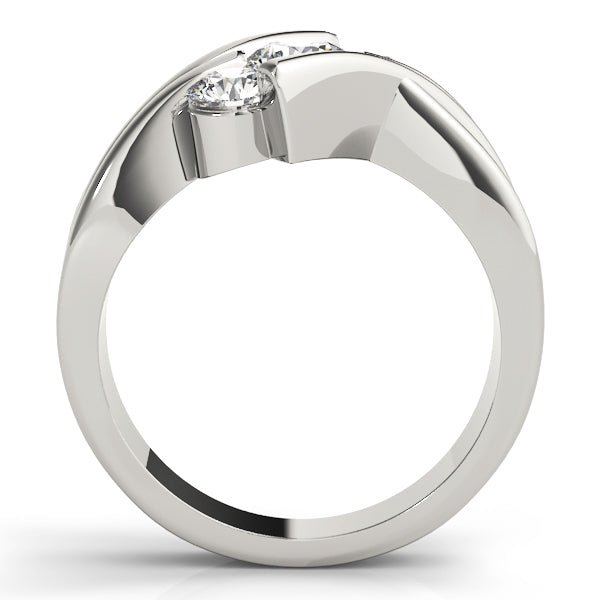 Three Stone Round Diamond Engagement Ring