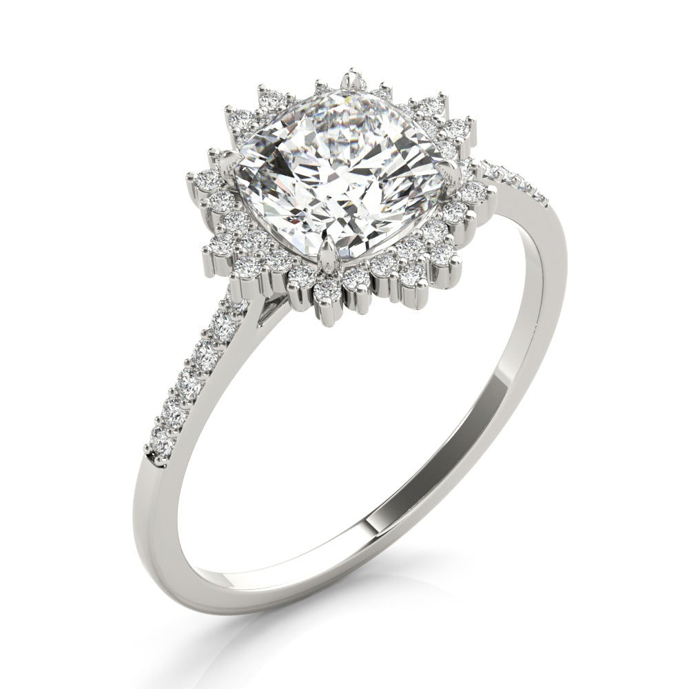 Cushion Cut Engagement Ring – Classic Sparkle Design