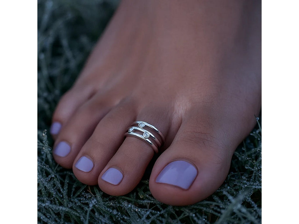 Triple Line Cubic Zirconia Open Toe Ring in Rhodium Sterling Silver