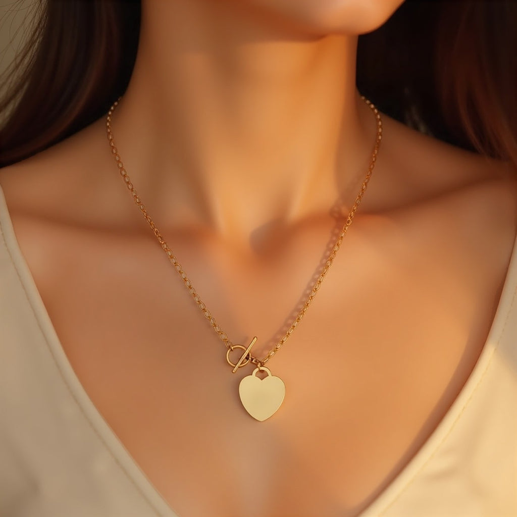 Toggle Necklace with Heart Charm in 14k Yellow Gold