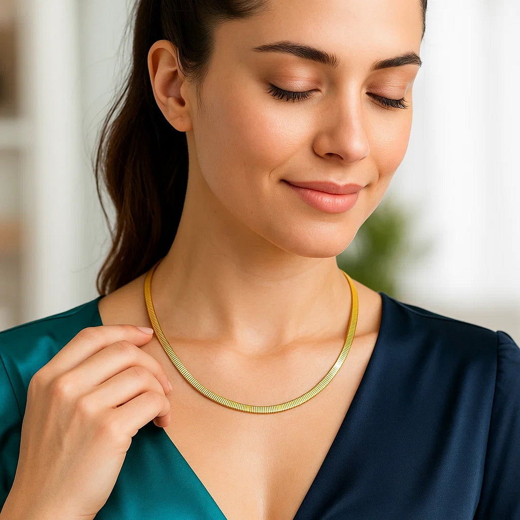 4.0mm 14k Two Tone Gold Reversible Omega Necklace