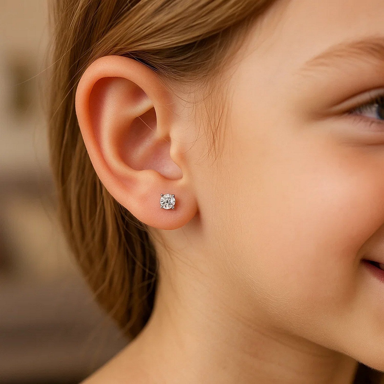 Sterling Silver Faceted White Cubic Zirconia Stud Earrings(3mm)