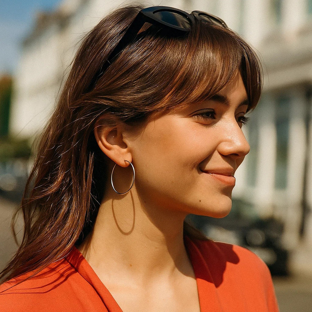 14k White Gold Polished Hoop Earrings (1.5x30mm)