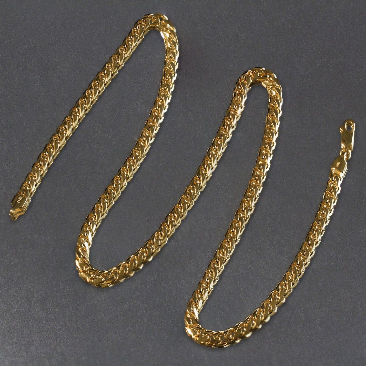 14k Yellow Gold Lite Figaro Chain (6.60 mm)