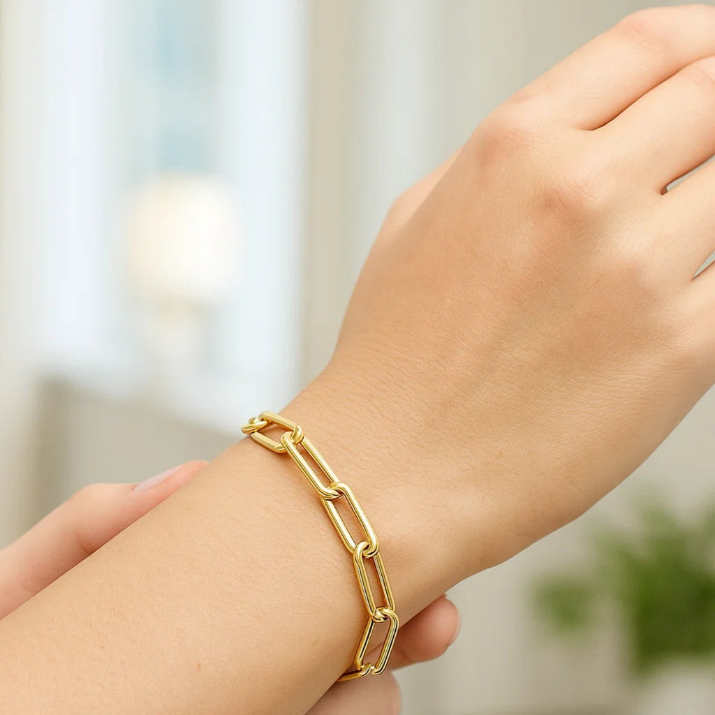 Long Domed Paperclip Bracelet in 14K Yellow Gold (4.80 mm)