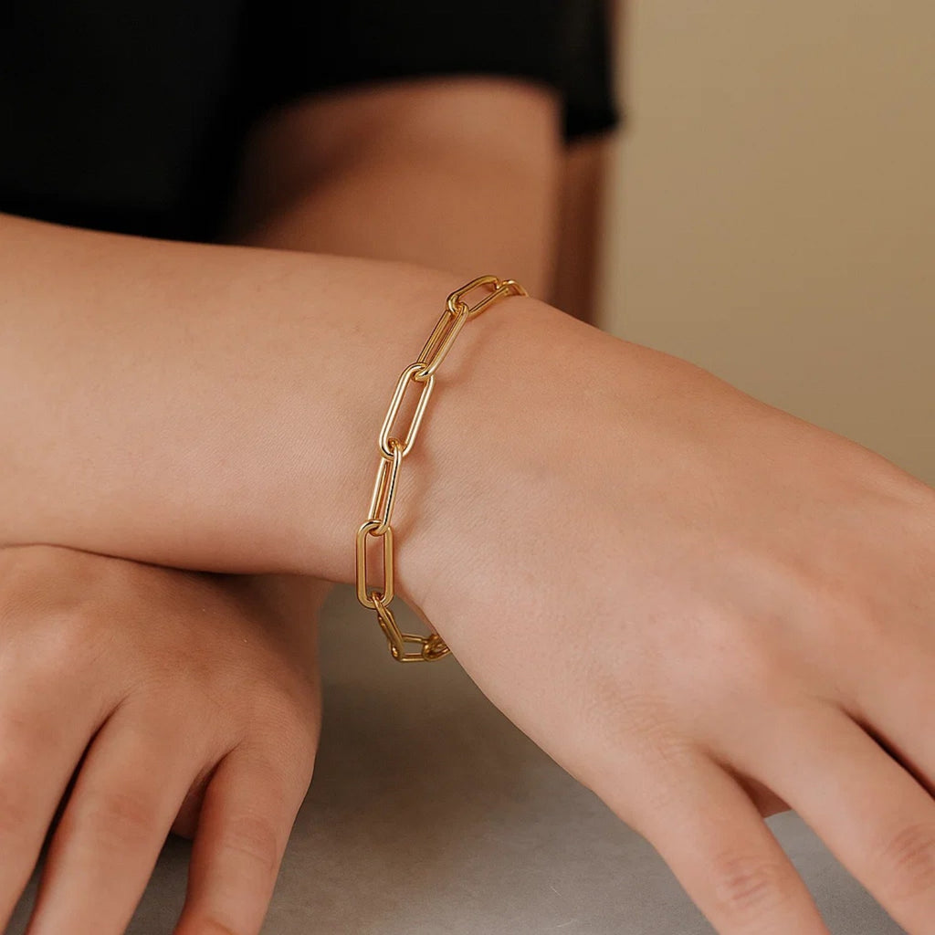 Long Domed Paperclip Bracelet in 14K Yellow Gold (4.80 mm)