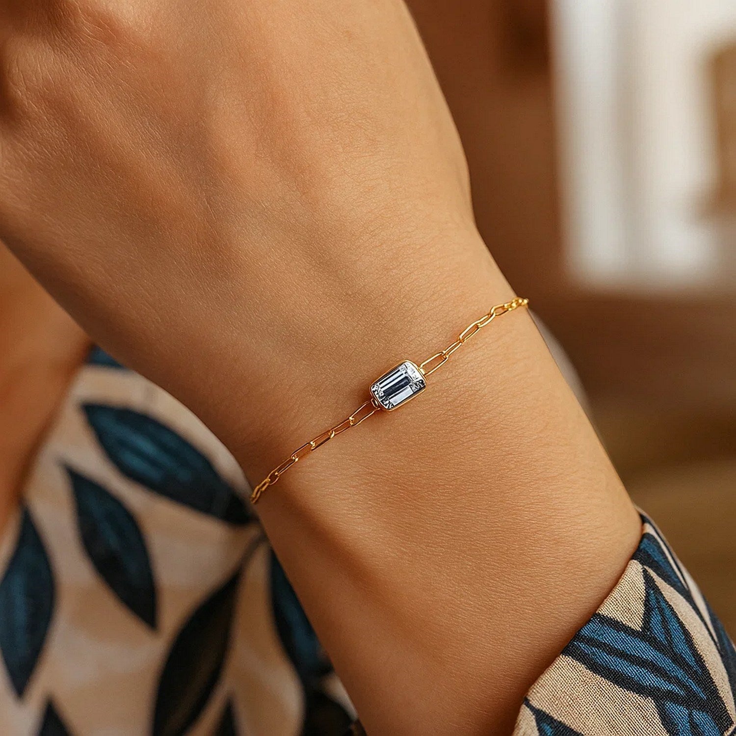 14K Yellow Gold White Topaz Paperclip Bracelet (1.50 mm)