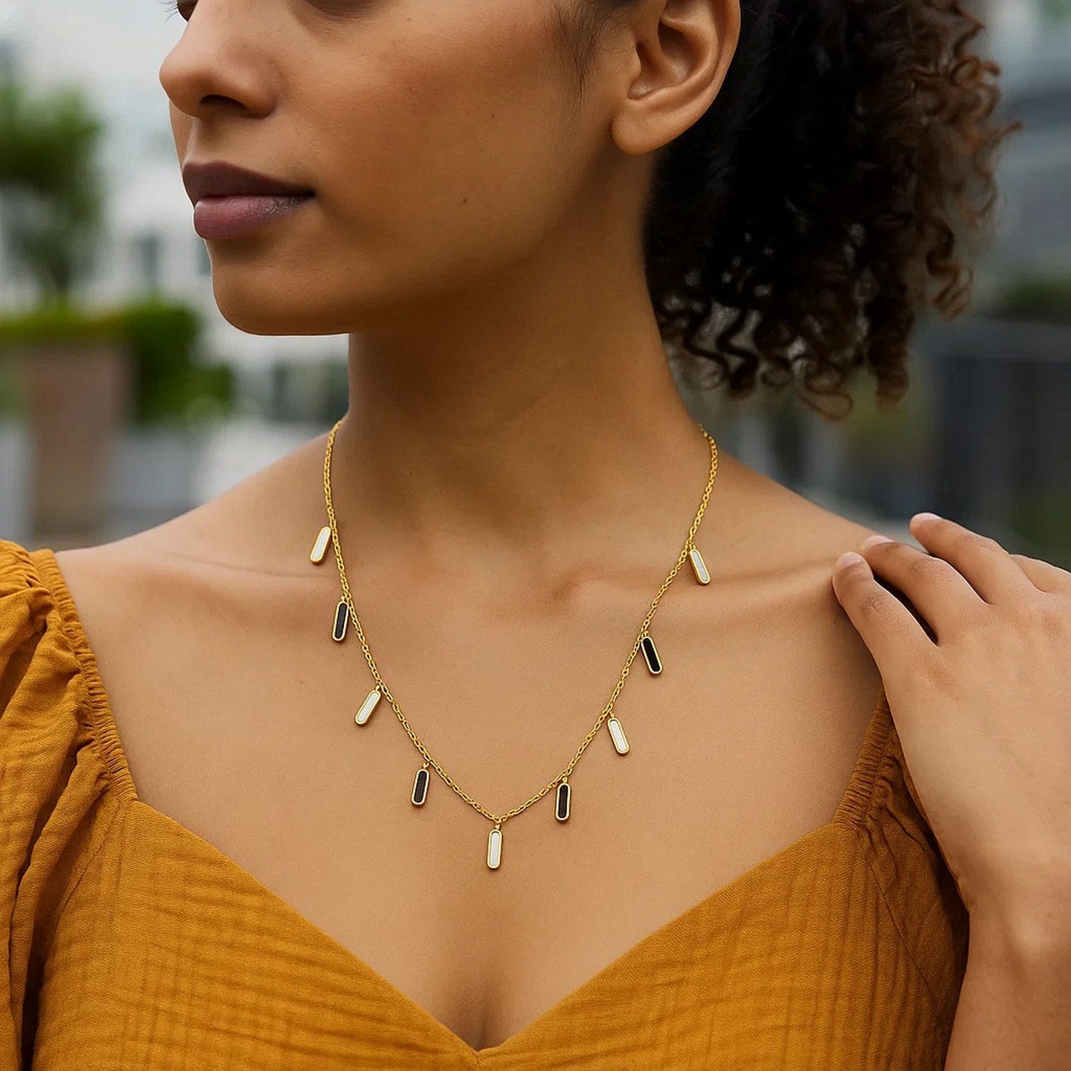 14K Yellow Gold Onyx And MOP Inlay Station Necklace