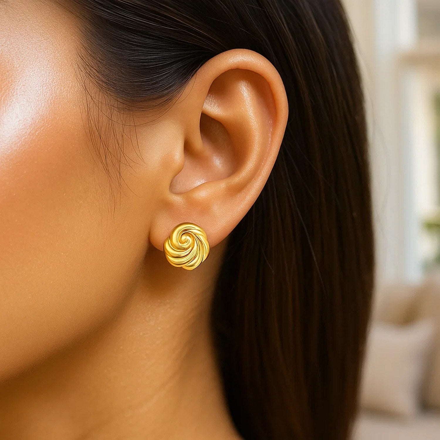 14K Yellow Gold Swirl Knot Stud Earrings