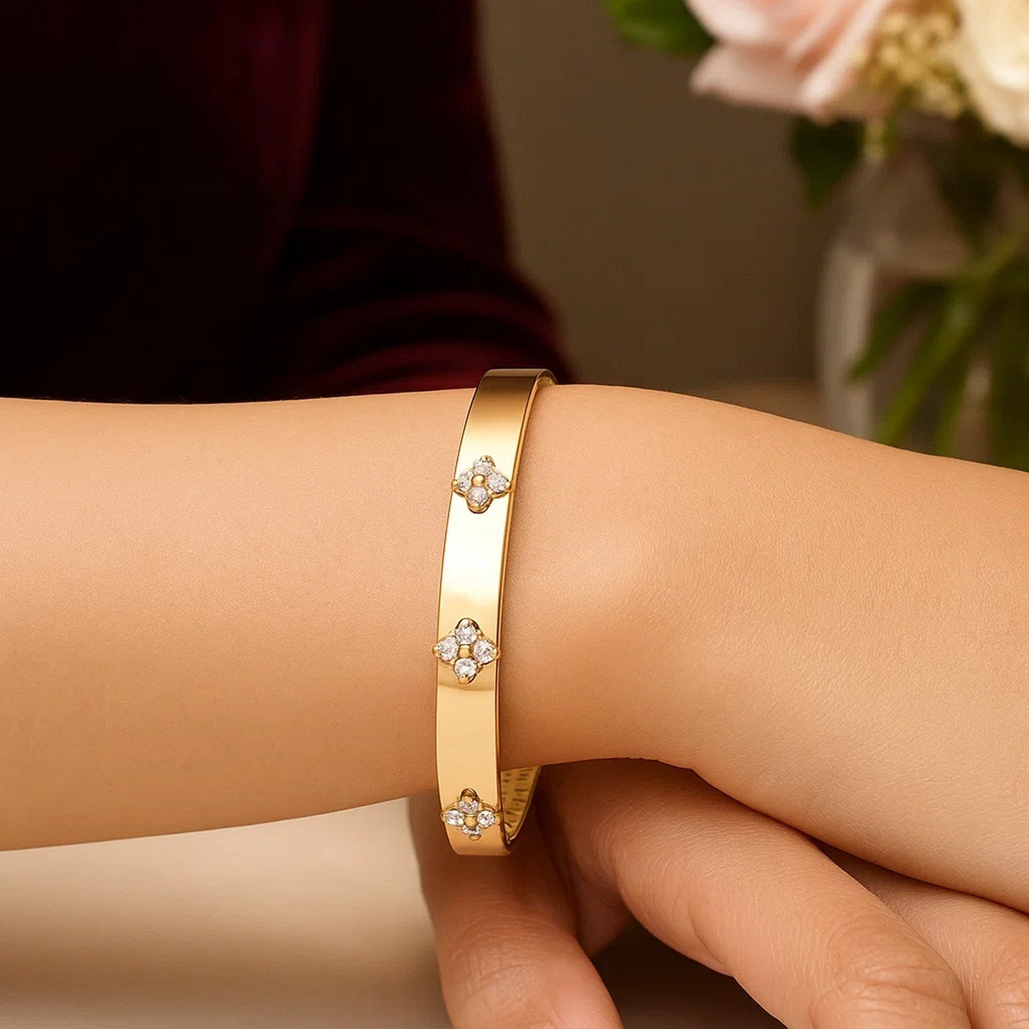14k Yellow Gold Trilogy Diamond Bangle (5.40 mm)