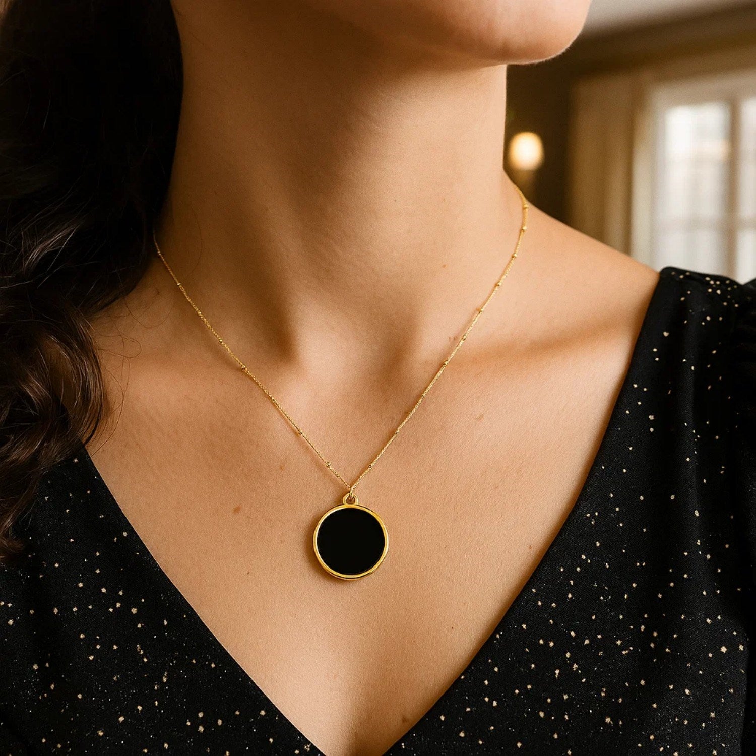 14K Yellow Gold Onyx Inlay Circle Necklace