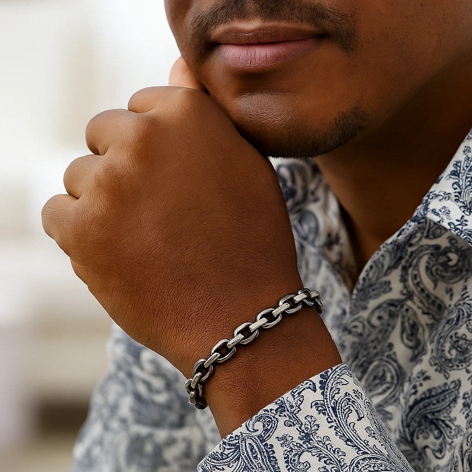 Sterling Silver Gunmetal Finish Oval Link Bracelet (7.70 mm)