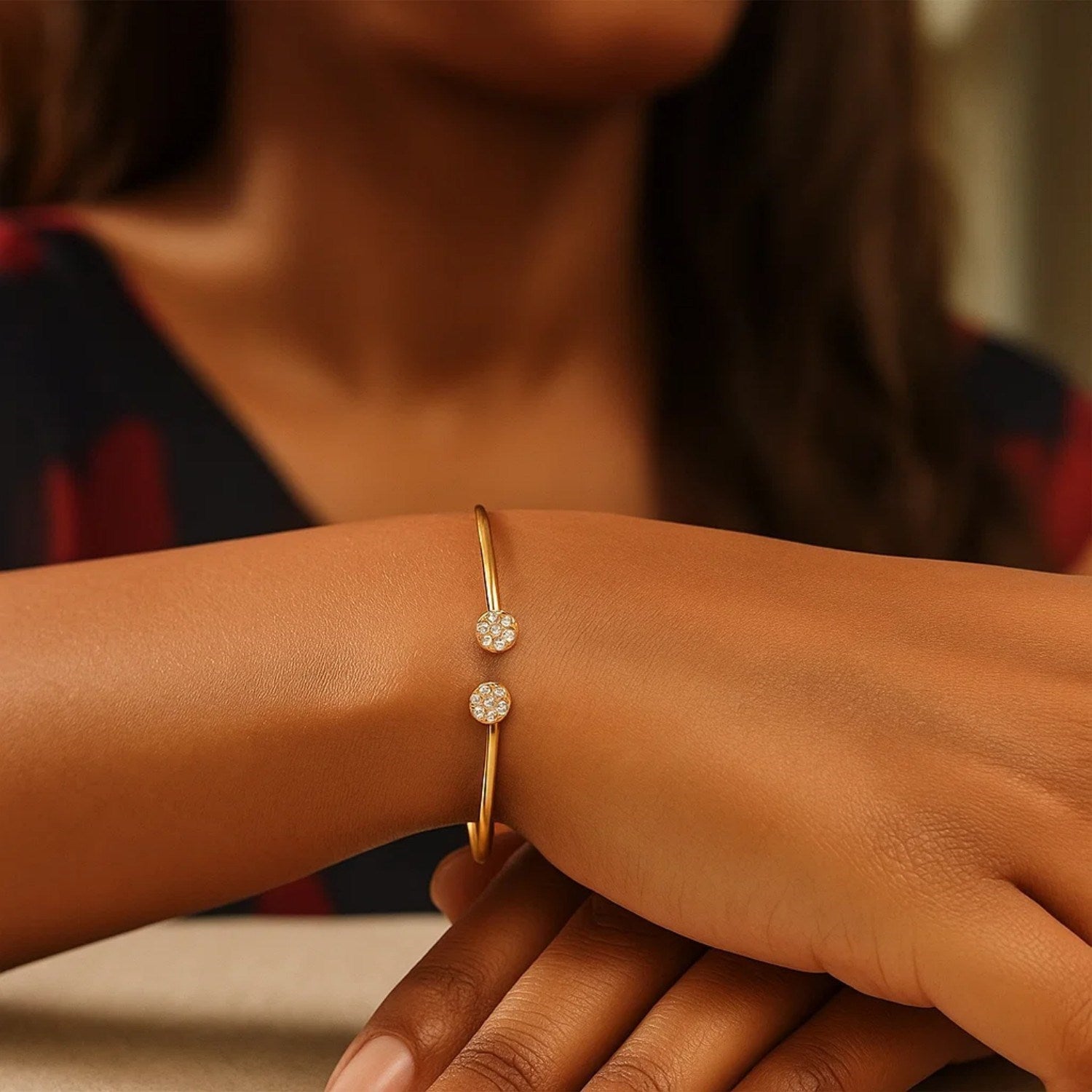 14k Yellow Gold High Polish Diamond Cluster Bangle (2.00 mm)