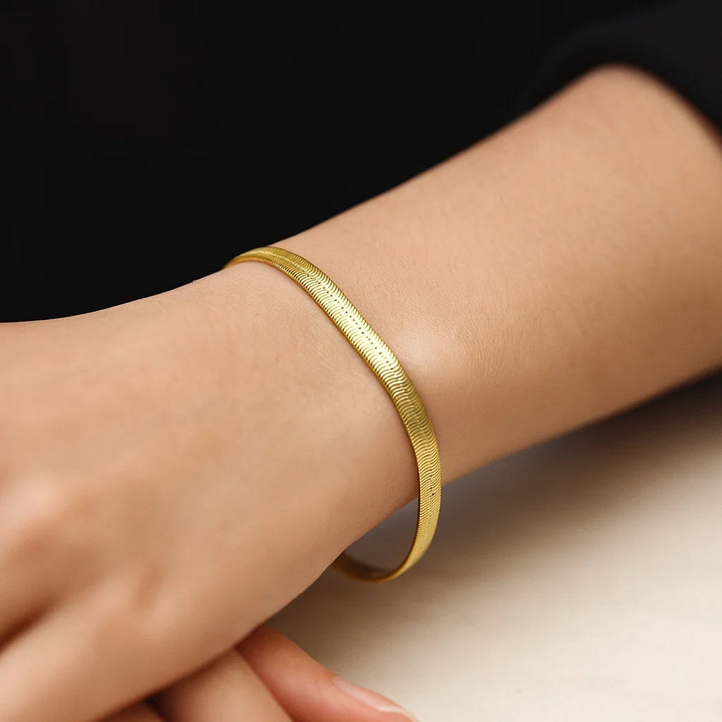 14k Yellow Gold Super Flex Herringbone Bracelet (3.80 mm)