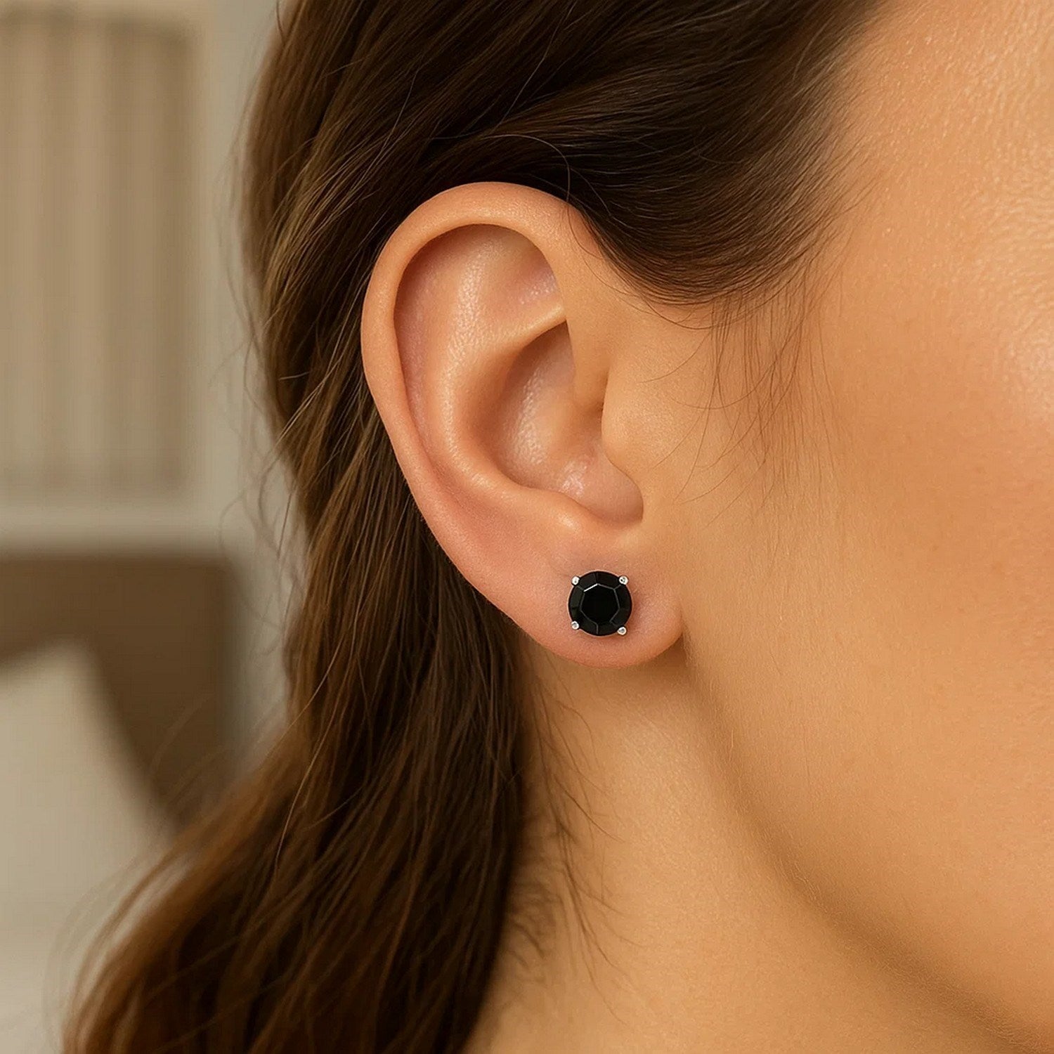 14k White Gold Stud Earrings with Black Faceted Cubic Zirconia(5mm)