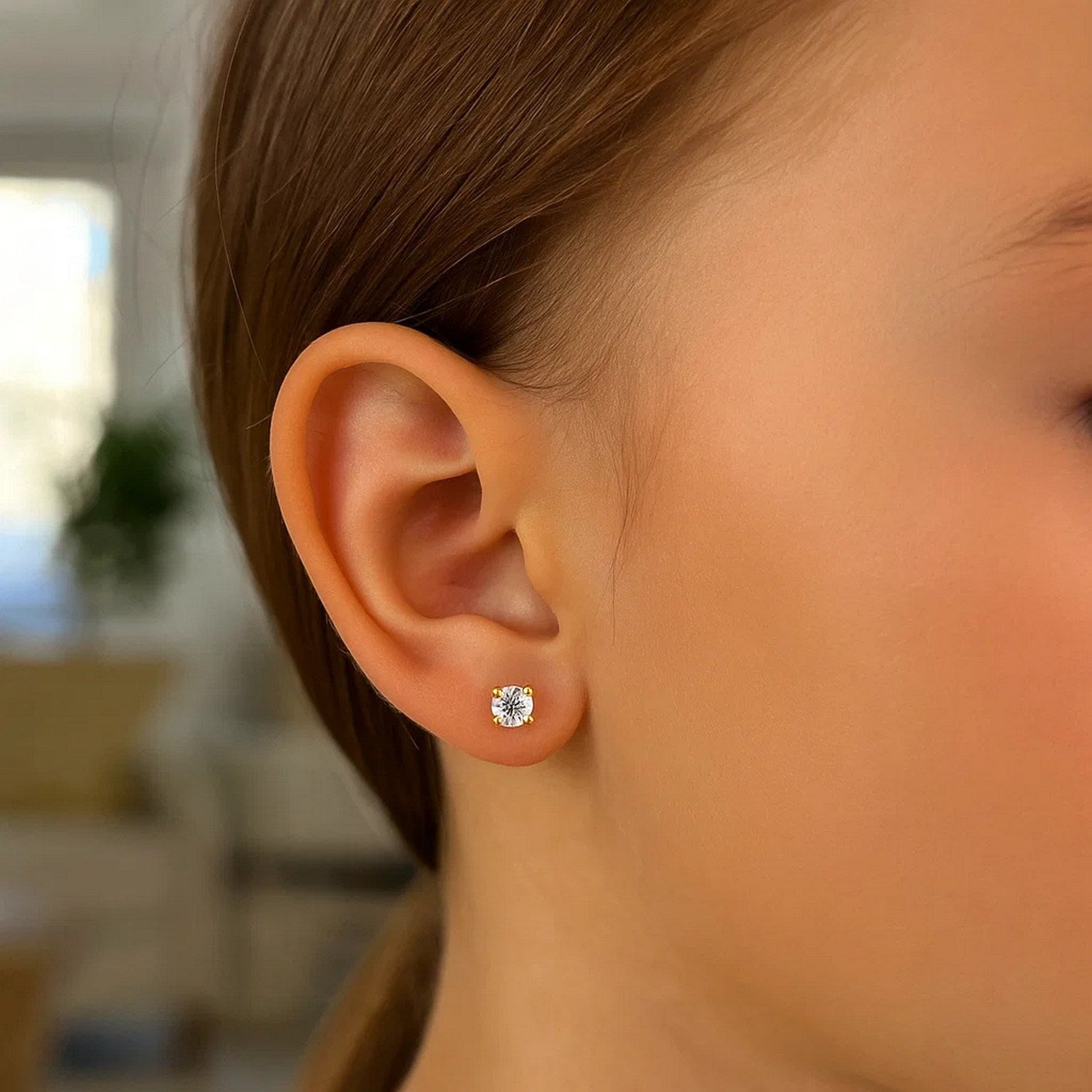 14k Yellow Gold Stud Earrings with Faceted White Cubic Zirconia(2mm)