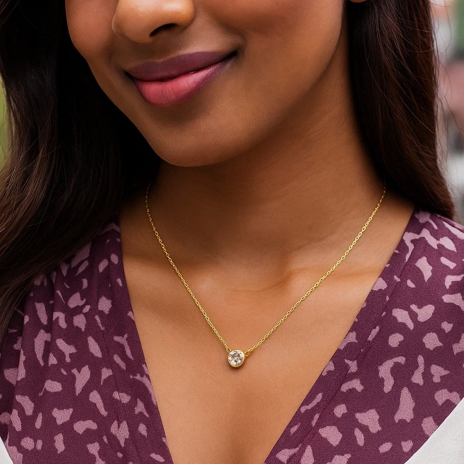 14k Yellow Gold 17 inch Necklace with Round White Topaz