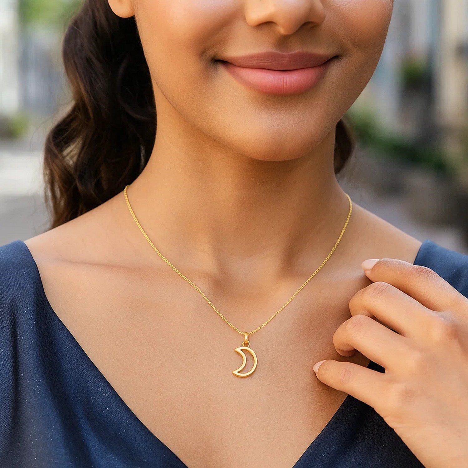 14k Yellow Gold Necklace with Moon
