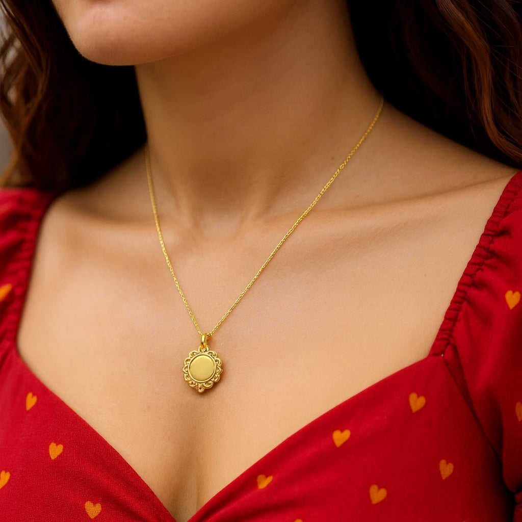 Baroque Round Pendant and Necklace in 14K Yellow Gold