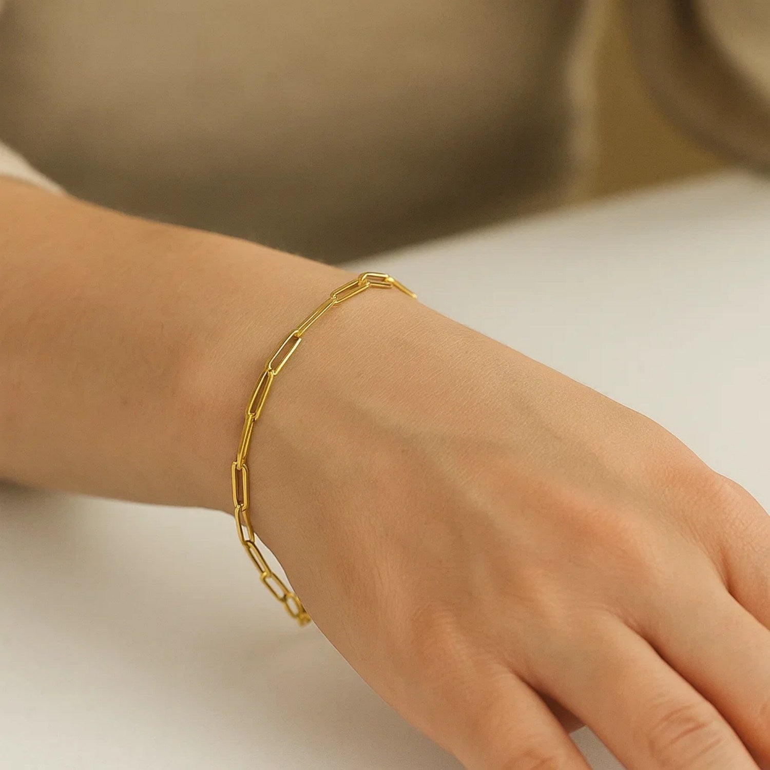 10K Yellow Gold Paperclip Bracelet  (2.50 mm)
