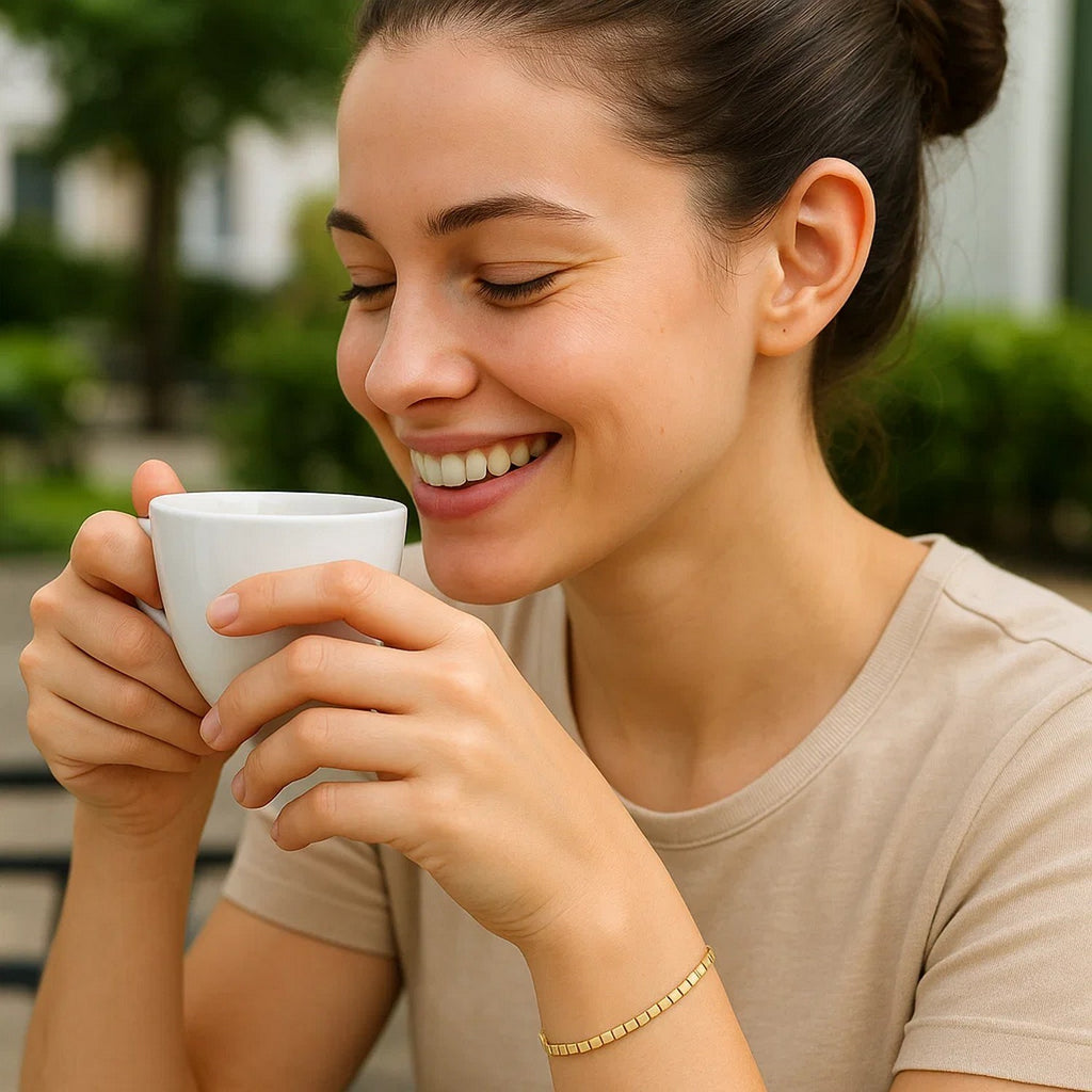 Mini Cube Bracelet in 14K Yellow Gold (2.60 mm)