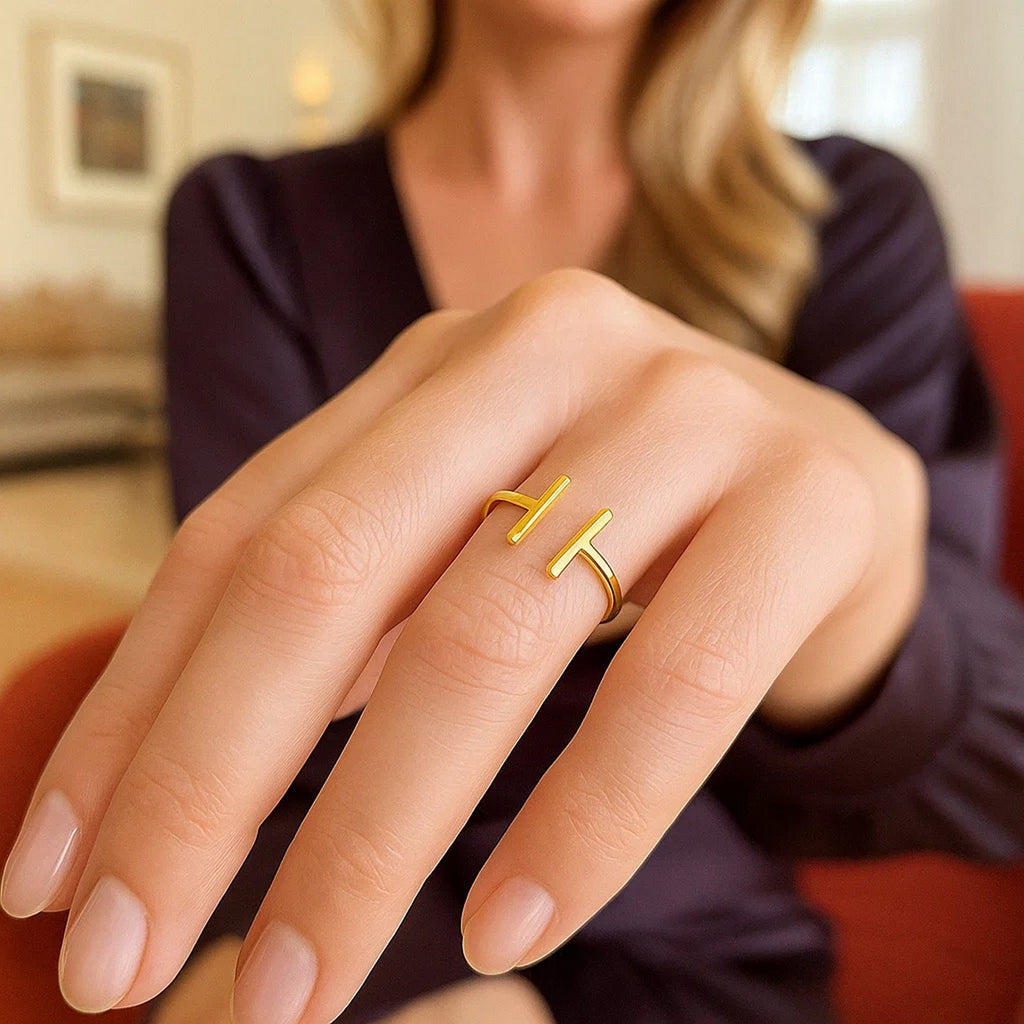 14k Yellow Gold Open Ring with Bars