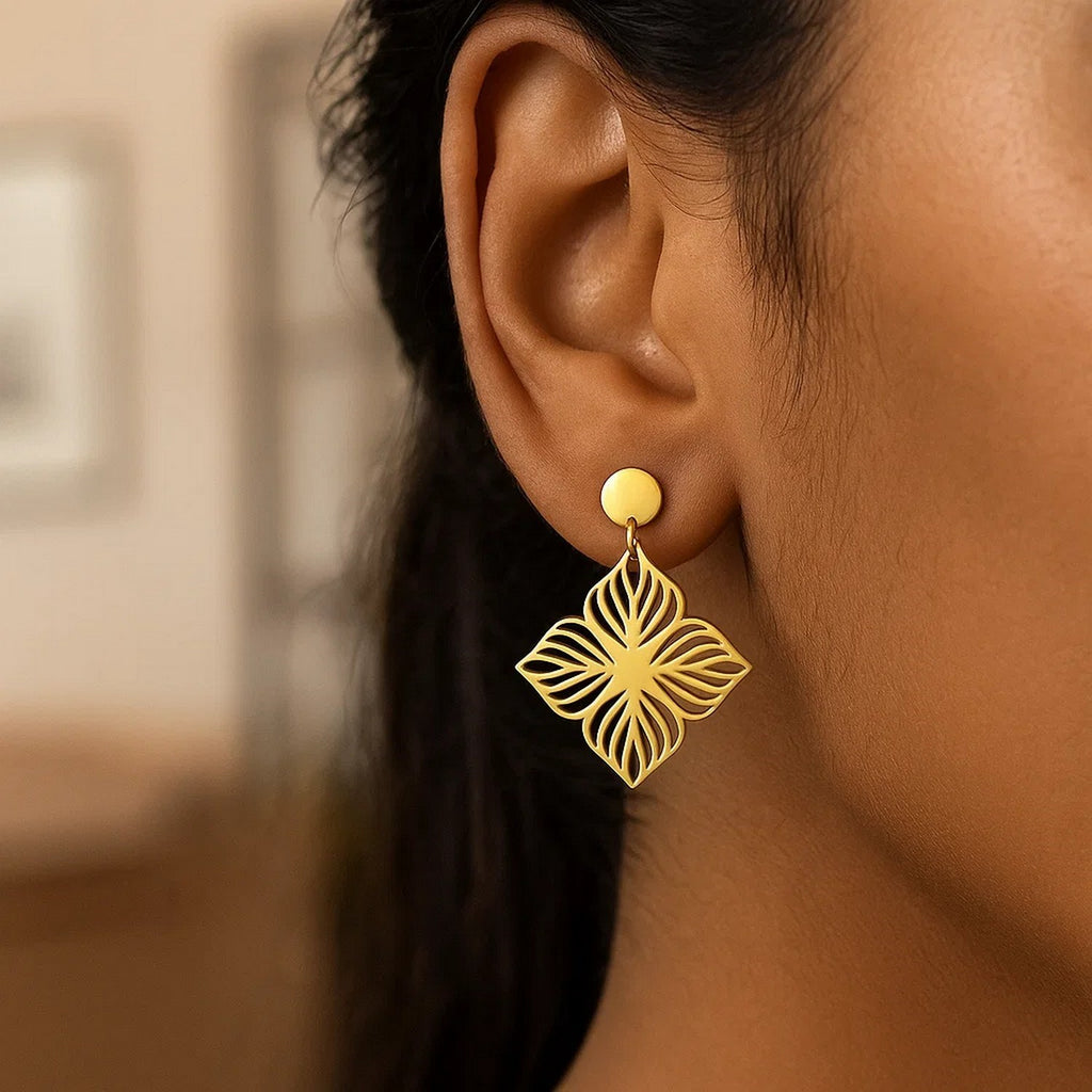 14K Yellow Gold High Polish Flower Cutout Earrings