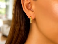 14k Yellow Gold Polished Twisted Hoop Earrings(3x11mm)