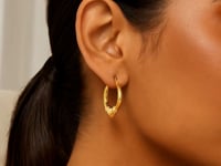 Medium Heart Hoop Earrings in 14K Yellow Gold