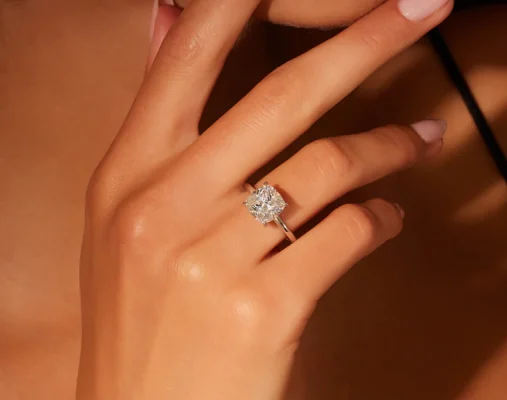 CUSHION-CUT